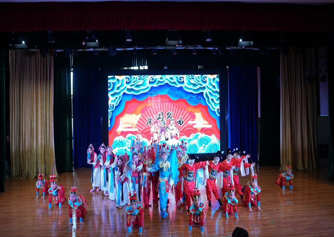 合肥经开区开展第十五届中小学文化艺术节舞蹈专项展评活动