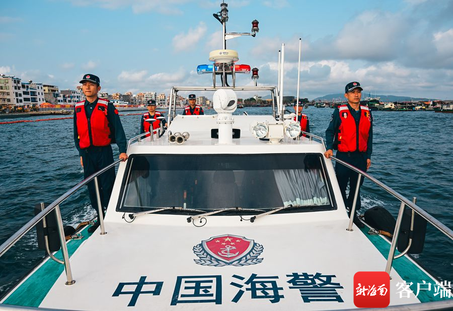 精神,海南海警局将按照《中华人民共和国渔业法》和海洋伏季休渔制度