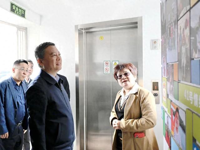 让"一老一小"服务更有温度!区委书记李晨昊调研民心工程