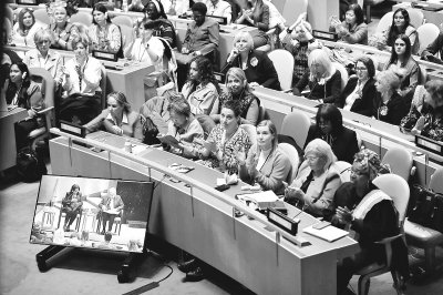     联合国妇女地位委员会第六十八届会议于美国纽约联合国总部召开。       来源：联合国妇女署