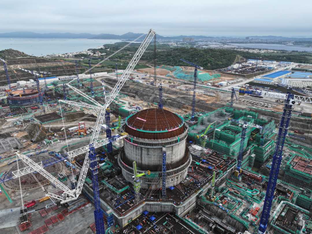 中广核广东陆丰核电5号机组完成穹顶吊装