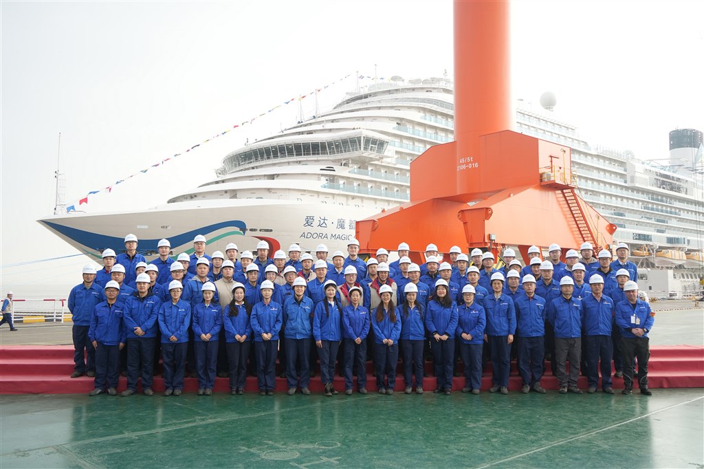上海外高桥造船有限公司邮轮项目部大型邮轮建造管理团队（团市委供图）