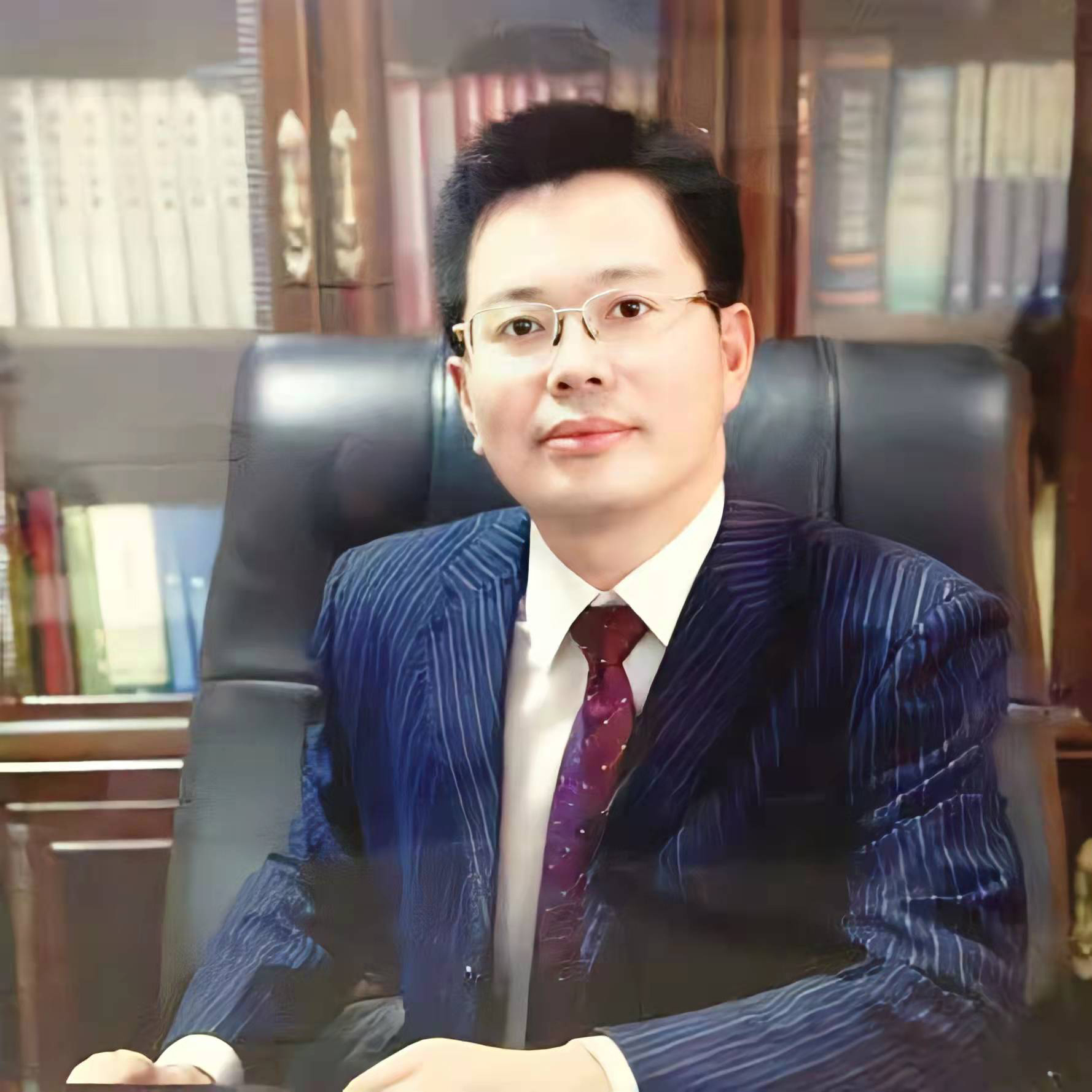 毕节梁才学校党委书记,校长 张明超:青春闪耀在奋进里