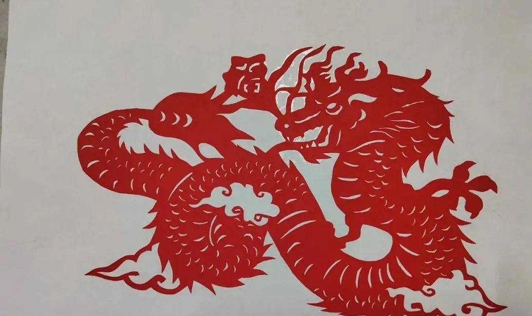 文化中国行丨罗城:流淌于指尖上的仫佬族剪纸艺术