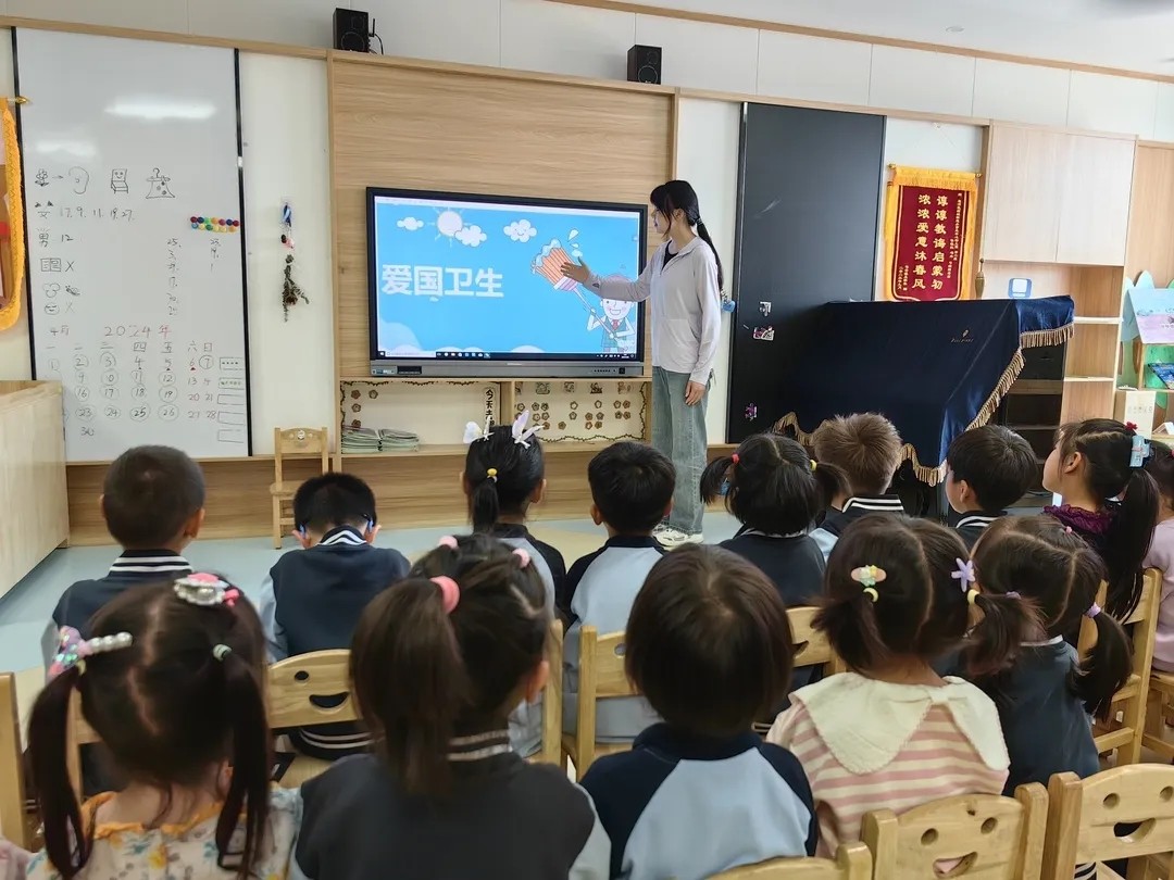 爱卫"童"行,共享健康 惠济区新城中心幼儿园开展爱国卫生月活动