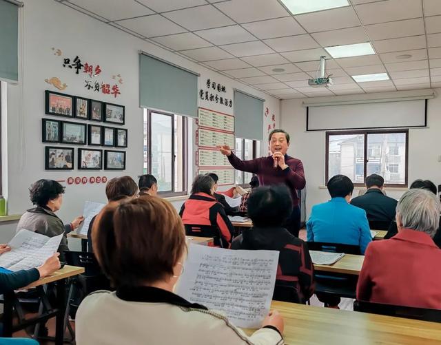 奉城这个居委组建了自己的"老年大学"?