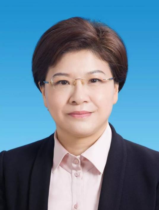汉族,1966年2月出生,研究生,中共党员,现任湖南省委常委,长沙市委书记