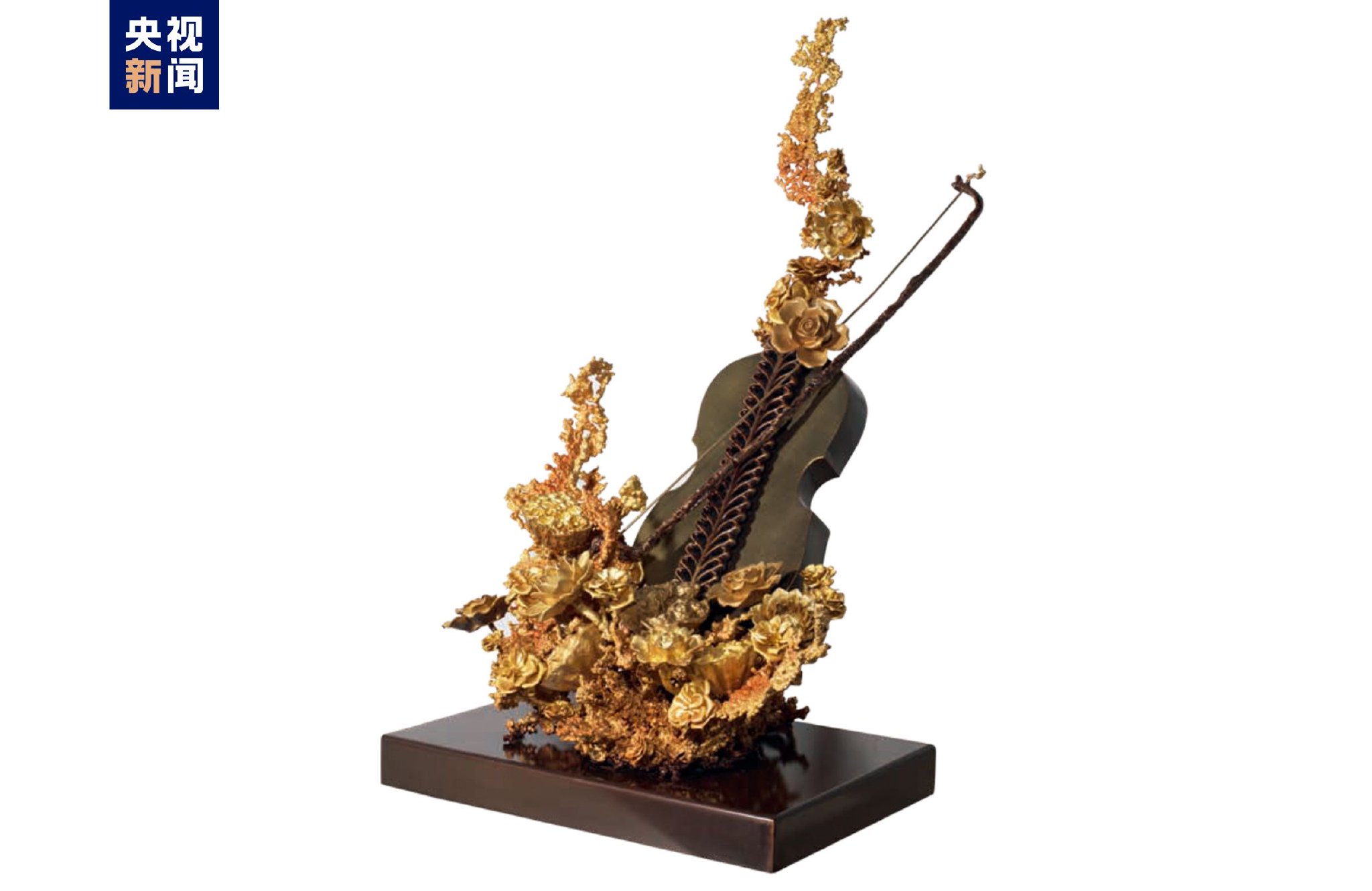 "从北京到巴黎——中法艺术家奥林匹克行"中国艺术大展点亮非遗创新之