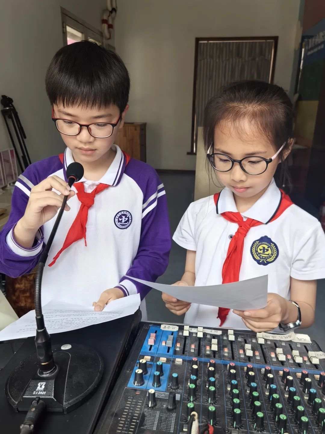 温岭市泽国镇中心小学:师泽如光 点亮滚烫星河