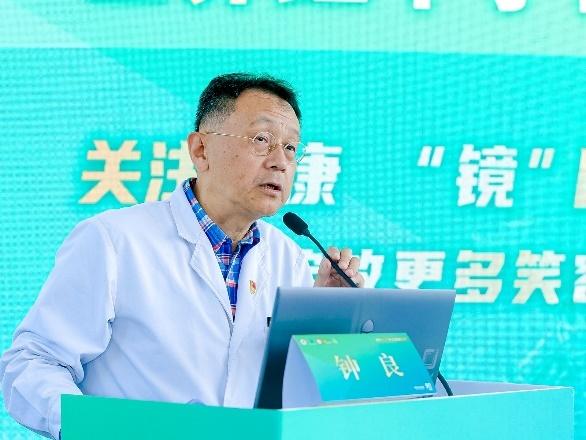 世界红十字日丨与您一起"关注健康,镜展笑颜"