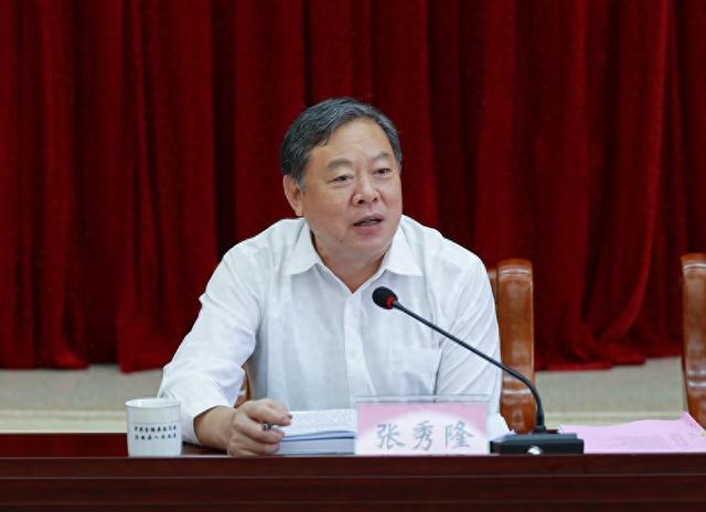 广西人大常委会原副主任张秀隆被决定逮捕,通报曾称其"对抗组织审查"