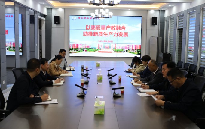 王柳松赴商丘职业技术学院考察调研