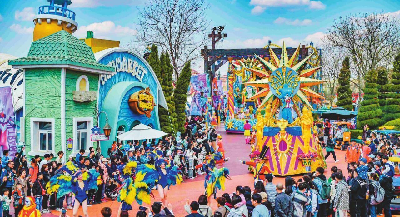 "五一"假期,大连发现王国主题公园精彩活动层出不穷.