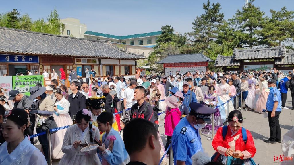 旅拍新秀延吉:1天涌入上万个"朝鲜族公主"