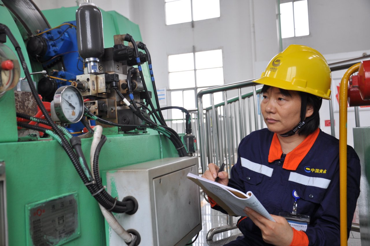 班组天地丨"钢铁森林"中的先锋班组