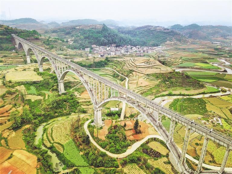 空间均衡 构建互联互通水资源配置网络|贵州省_新浪财经_新浪网