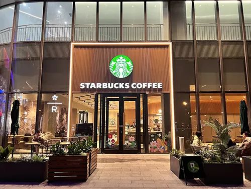 星巴克门店 《中国经济周刊》记者 侯隽 | 摄
