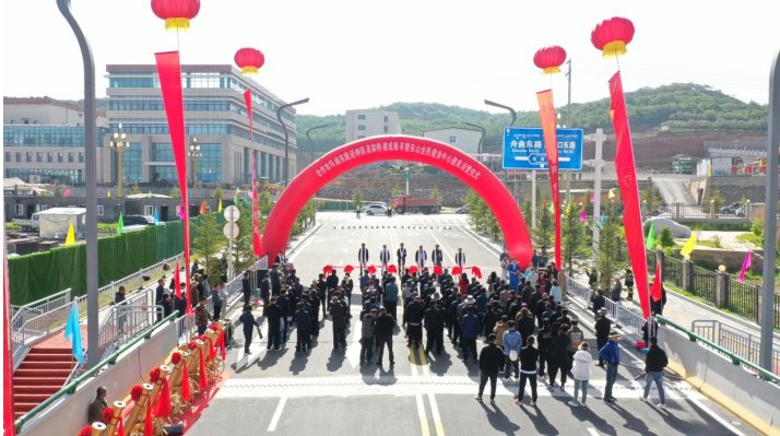 合作市推进交通重大项目建设