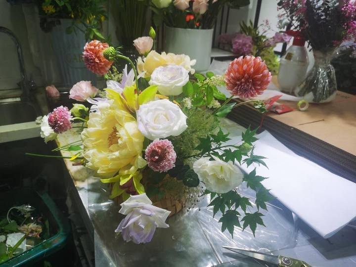 椿山集花店的母亲节鲜花订单，潮新闻记者 陈颖 摄
