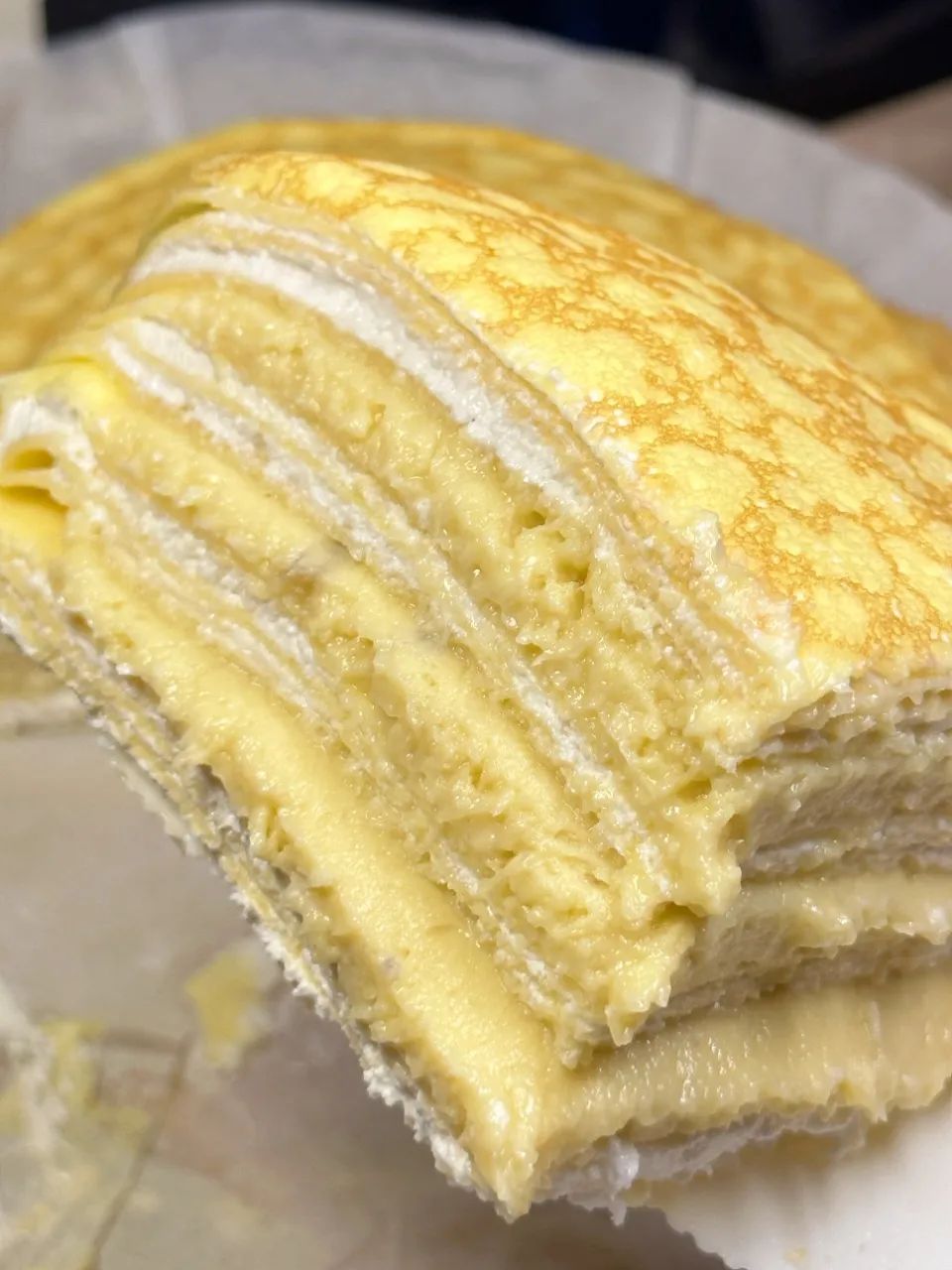 母亲节限定榴莲千层,精选泰国金枕榴莲,浓郁爆浆,买一赠一!