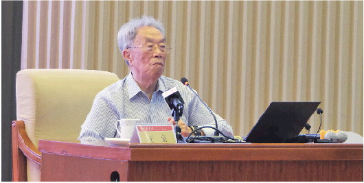 王蒙做客山大解读中华传统文化