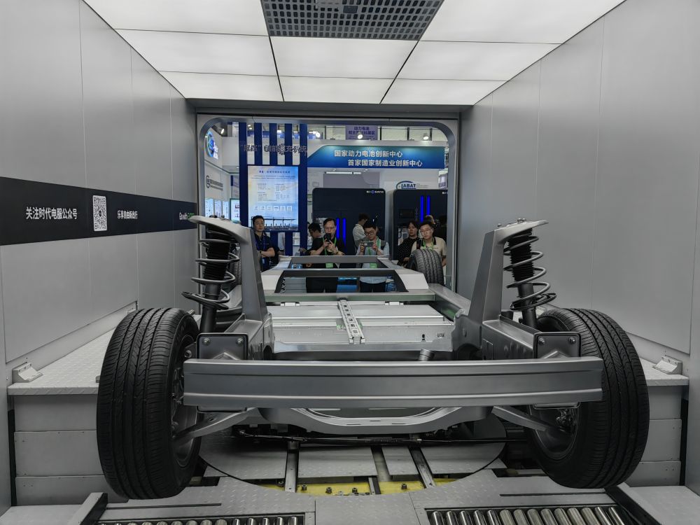 总装机容量达到193万千瓦;重庆加速形成智能网联新能源汽车产业集群