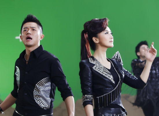 天天娱评|越来越多人接受"最炫民族风"