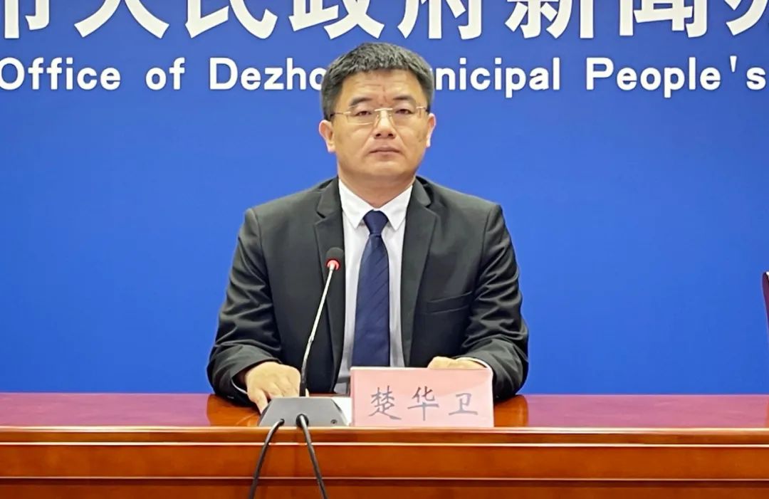 市大数据局三级调研员,新闻发言人时晓东,市信息通信发展办公室主任