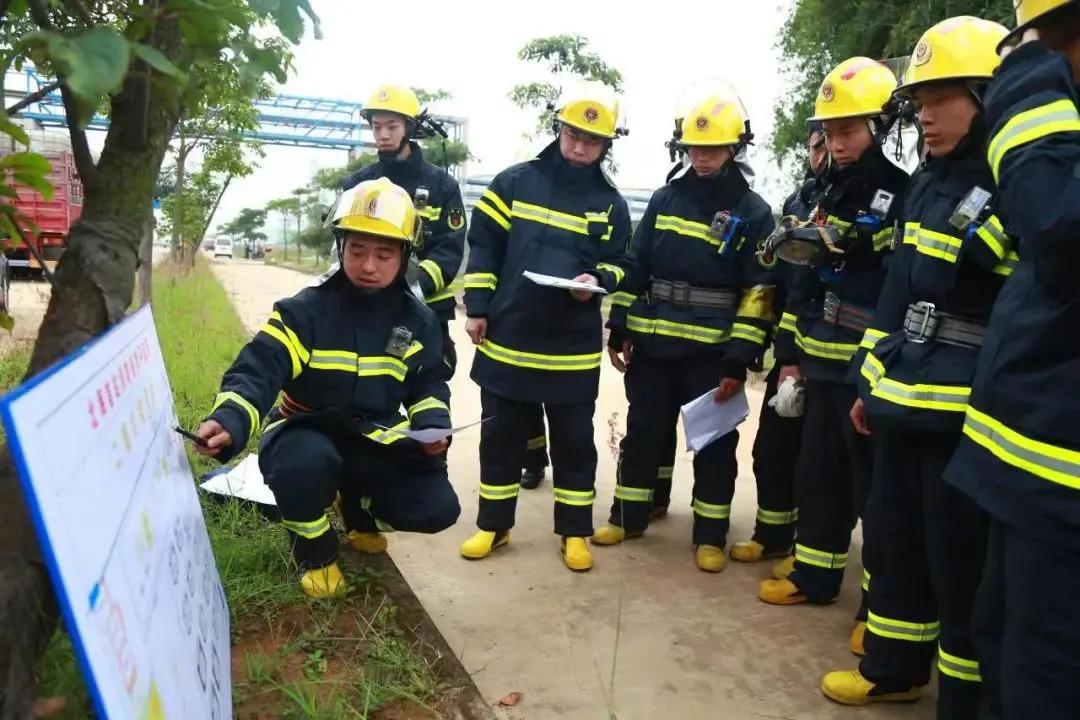 喜报!"平安之星"张敏再获"自治区先进工作者"殊荣