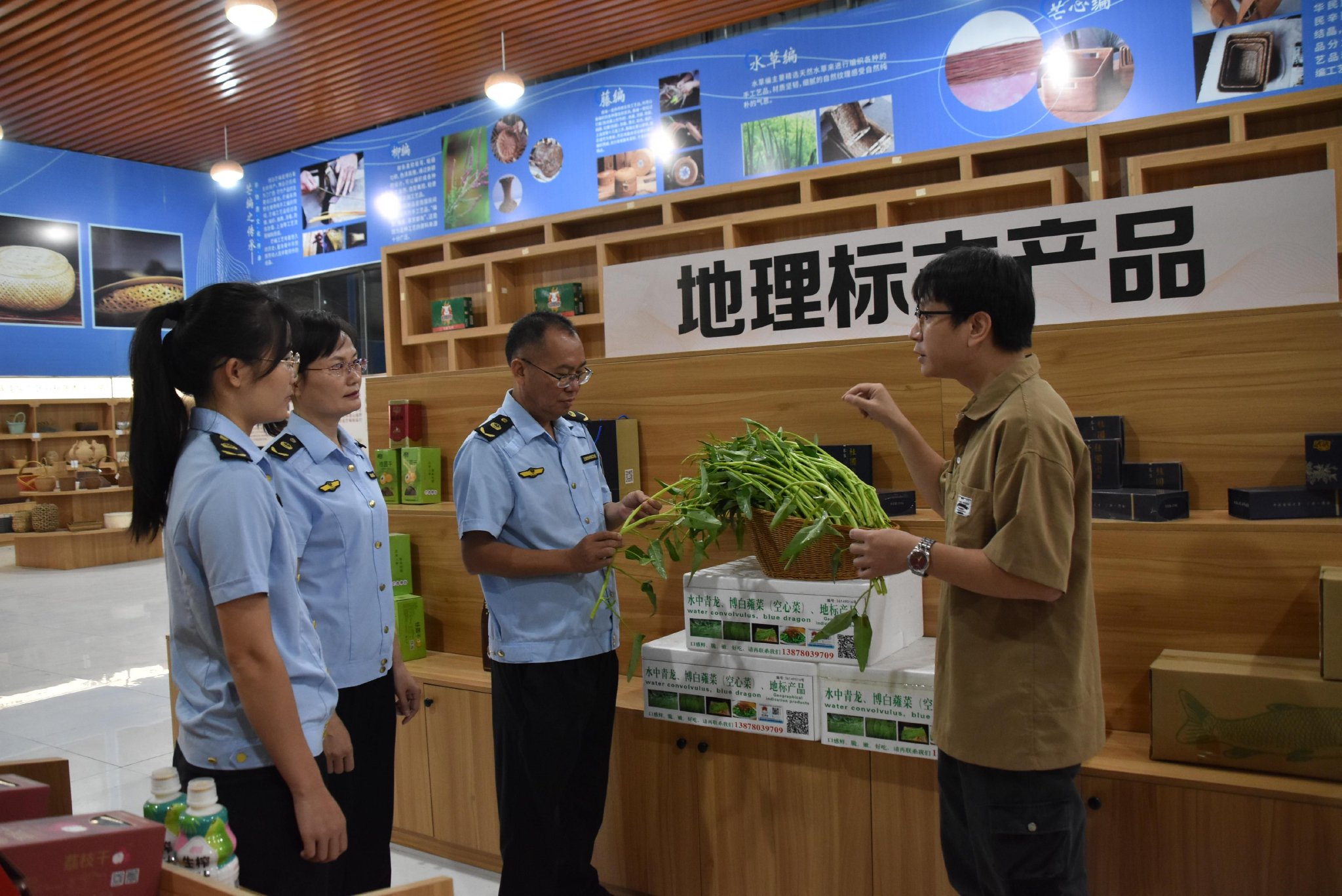 67%)及地理标志产品,大力推进绿色产品认证,香港高端品质认证和深圳"