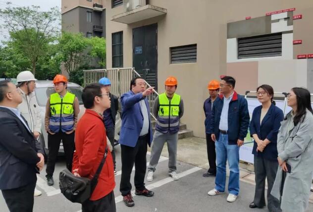 市住宅中心开展市属保障房外墙外保温整治安全检查