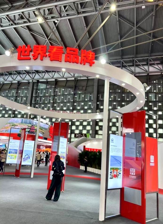 三十而立  豫园灯会闪耀全球