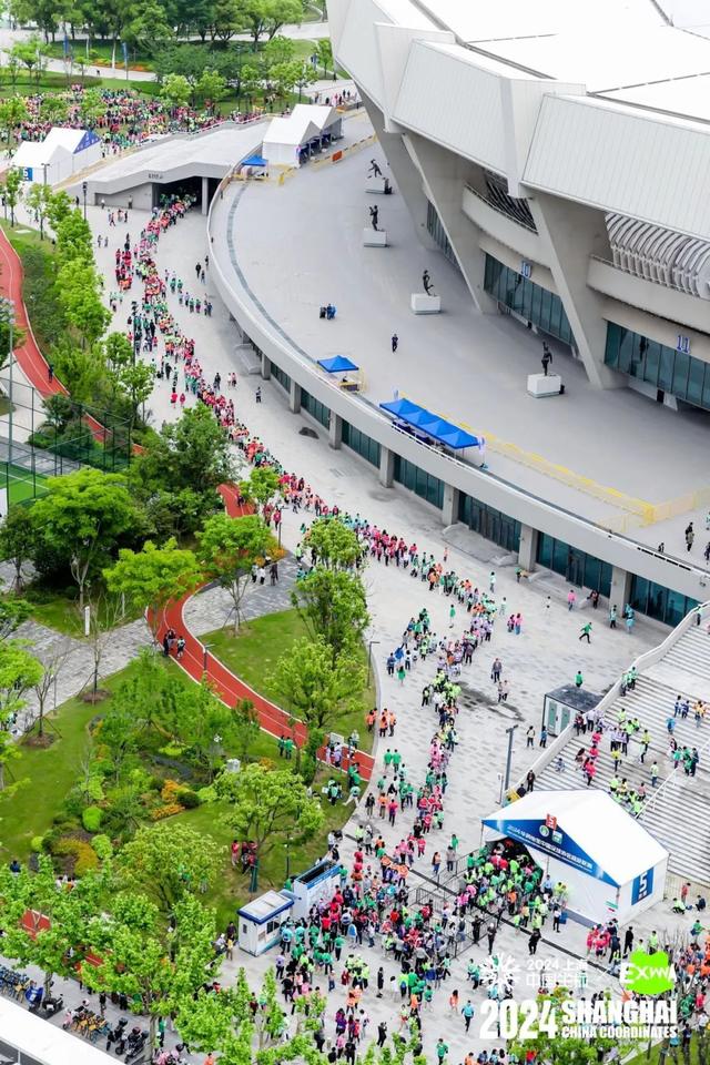 "跟着赛事来旅游" 2024中国坐标·上海城市定向户外挑战赛举行