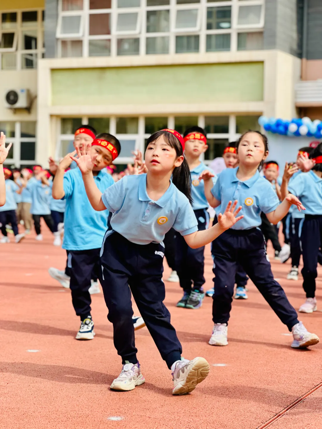 一起奔跑 一起成长——沣东润馨怡园幼儿园迷你马拉松活动