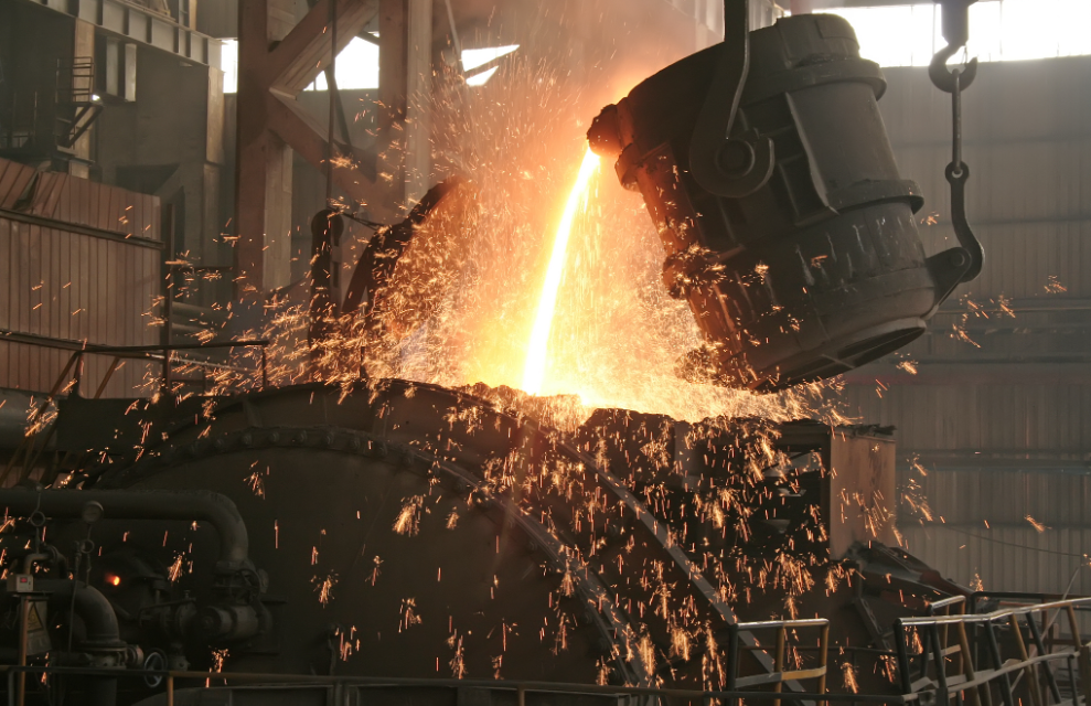 全球钢铁产能大爆发!增建,重启高炉!下周钢价又将.