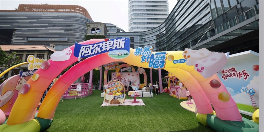 糖果,咖啡,电器新品首发,老字号优惠加码……"五五购物节"上海商家不