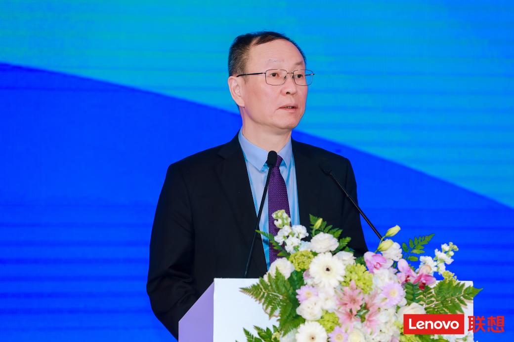 联想集团发布社会价值报告和乡村振兴报告