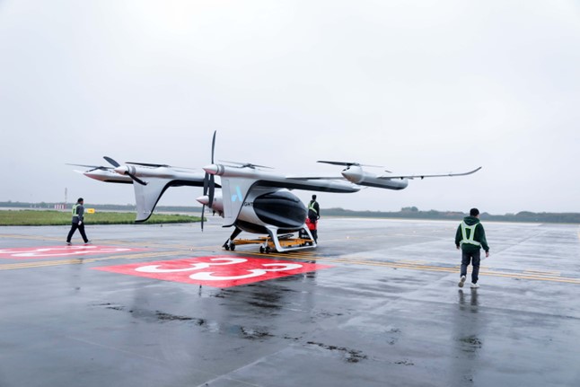 峰飞吨级evtol首次在最高等级机场试飞,未来浦东机场空中接驳外滩仅需