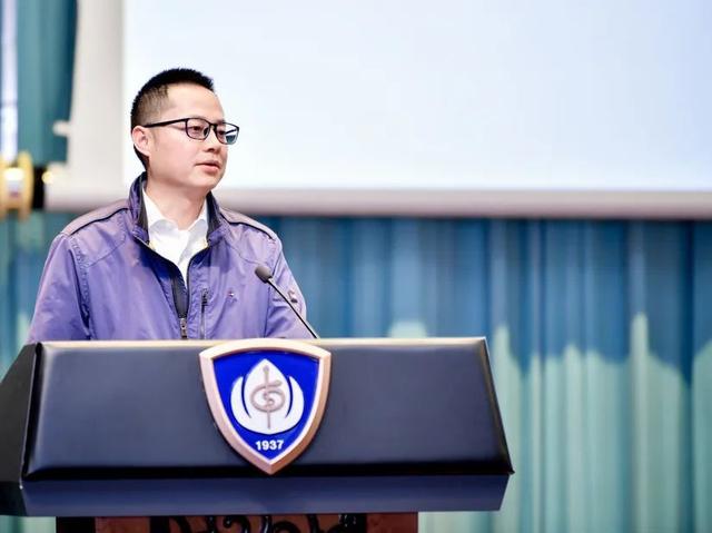 市委组织部人才局发展建设处副处长 董俊中山医院团委书记 张恒中山