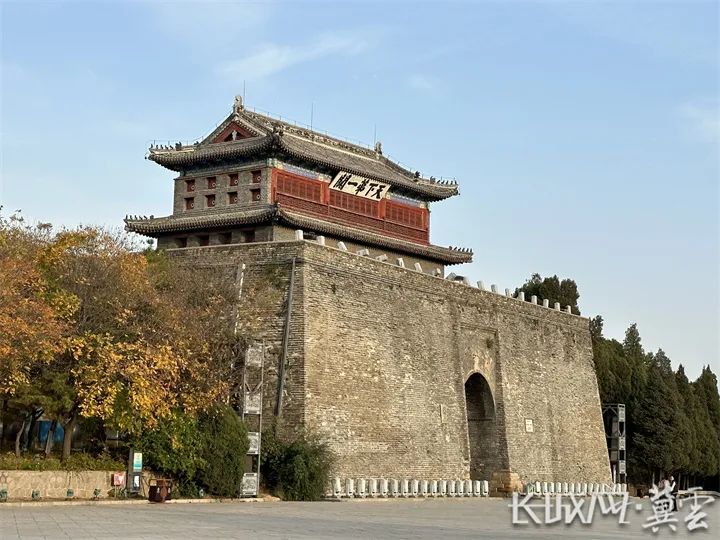 旅游消费卡(券),门票免费,惠民演出……"5·19中国旅游日"河北推出300