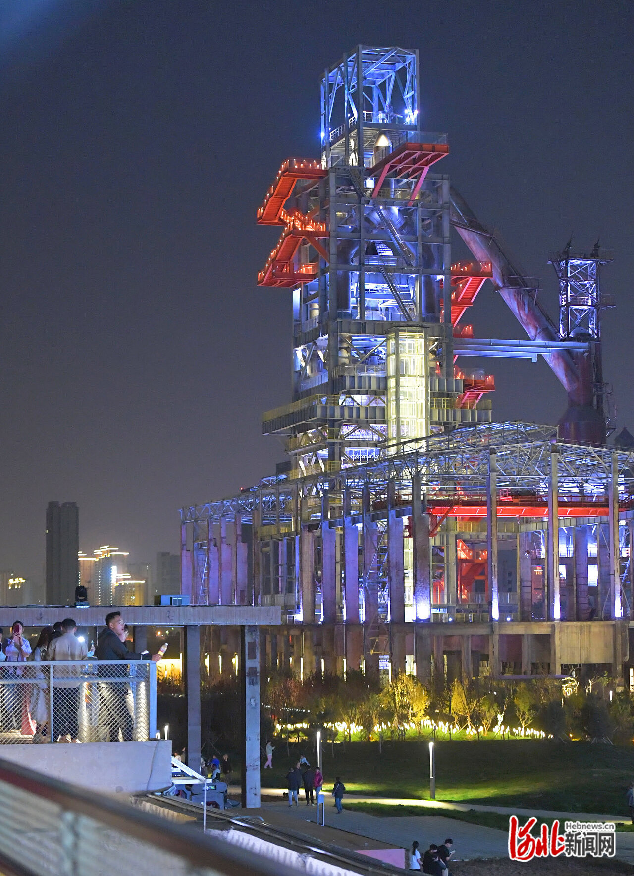 新闻纵深|工业遗存,如何变身城市新景