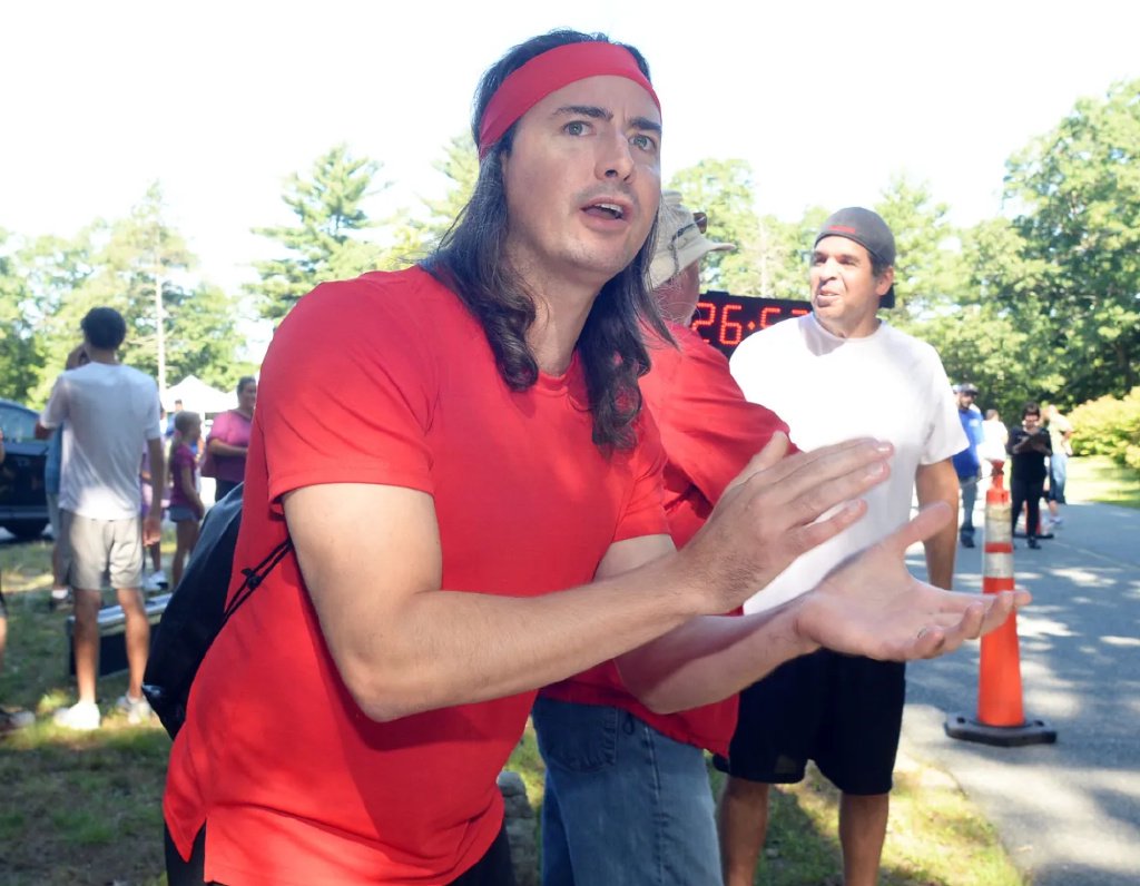 吉尔的经典造型2021年1月,随着游戏驿站公司管理层改革取得进展,加