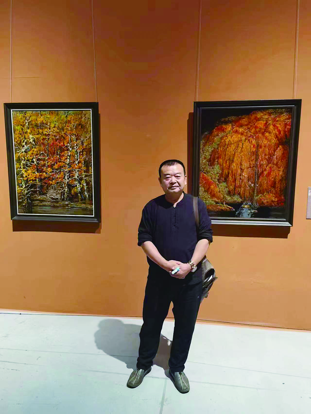 一位漆画家和他的巴人奇艺