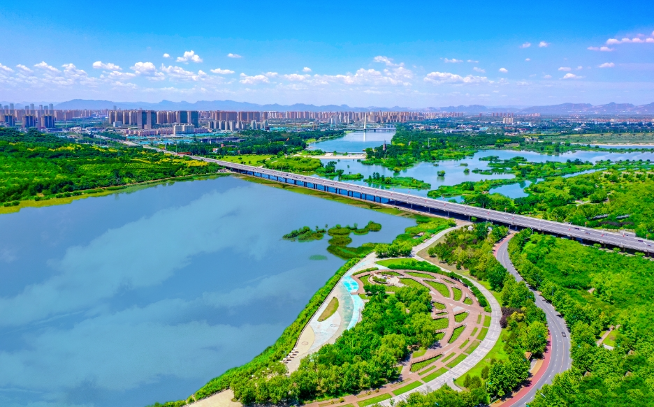 滹沱河石家庄城区段（2023年7月21日摄，无人机照片）。河北日报记者 史晟全摄