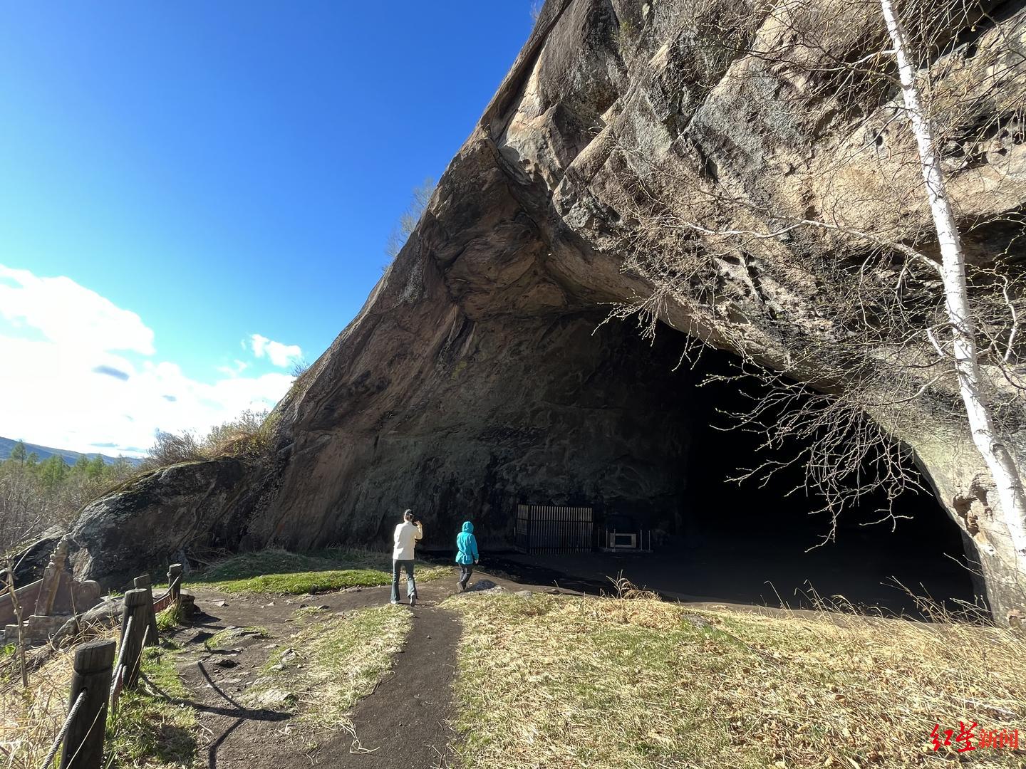 游走好县丨一头驯鹿背后的鄂伦春自治旗:58元狍角帽