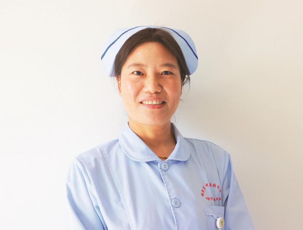 用心关怀 做有温度的护理人|张文霞_新浪财经_新浪网