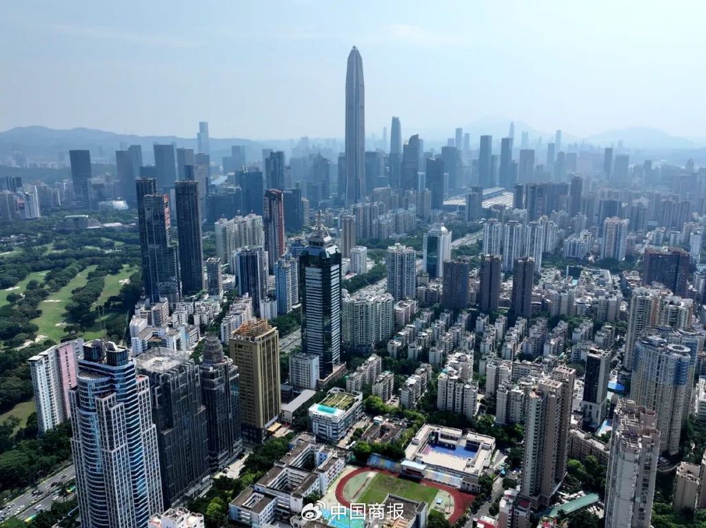 广东省深圳市福田区中心区初夏风景.(图片由cnsphoto提供)