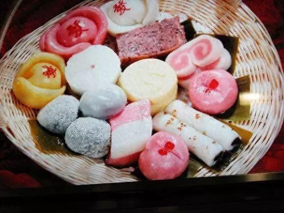 舌尖上海丨老上海糕团盘点,口口侪是小辰光咪道!