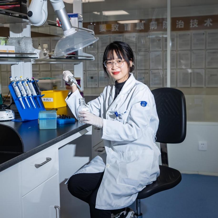 浙大这名"95后"研究员享教授待遇 网友点赞:青年榜样!