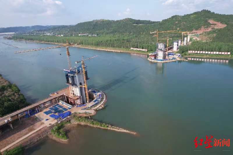 这座特大桥预计明年10月合龙,全线通车后成都1个多小时跑拢达州